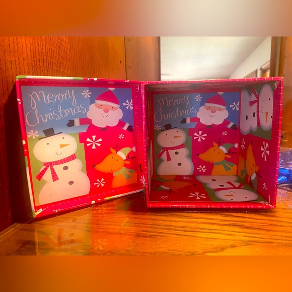 🎁LINDY BOWMAN🎁 2 SANTA & SNOWMAN DESIGNER GIFT BOXES & 9-CT MINI BOWS NWT🎅 - Picture 4 of 10